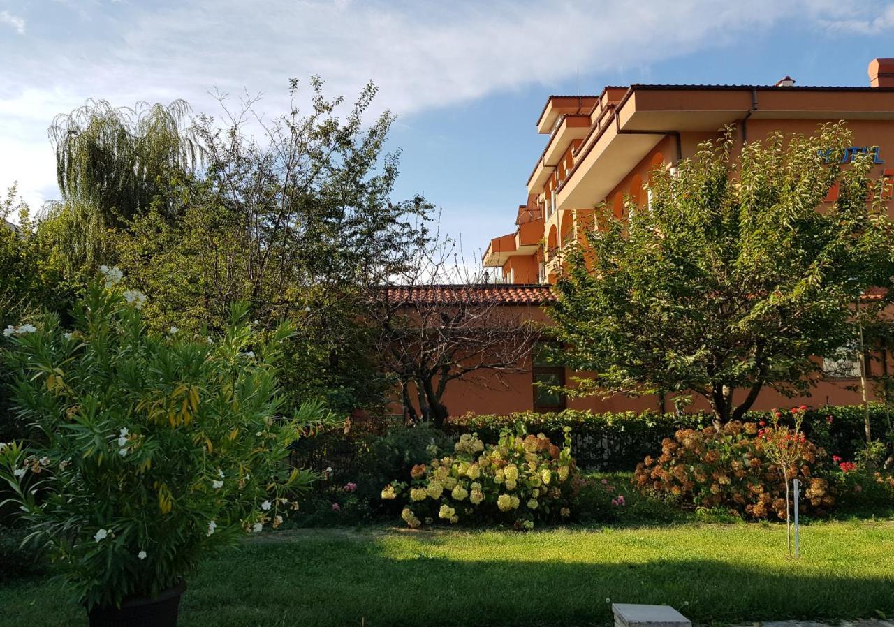 Family Hotel Magnolia Sunny Beach Exterior photo