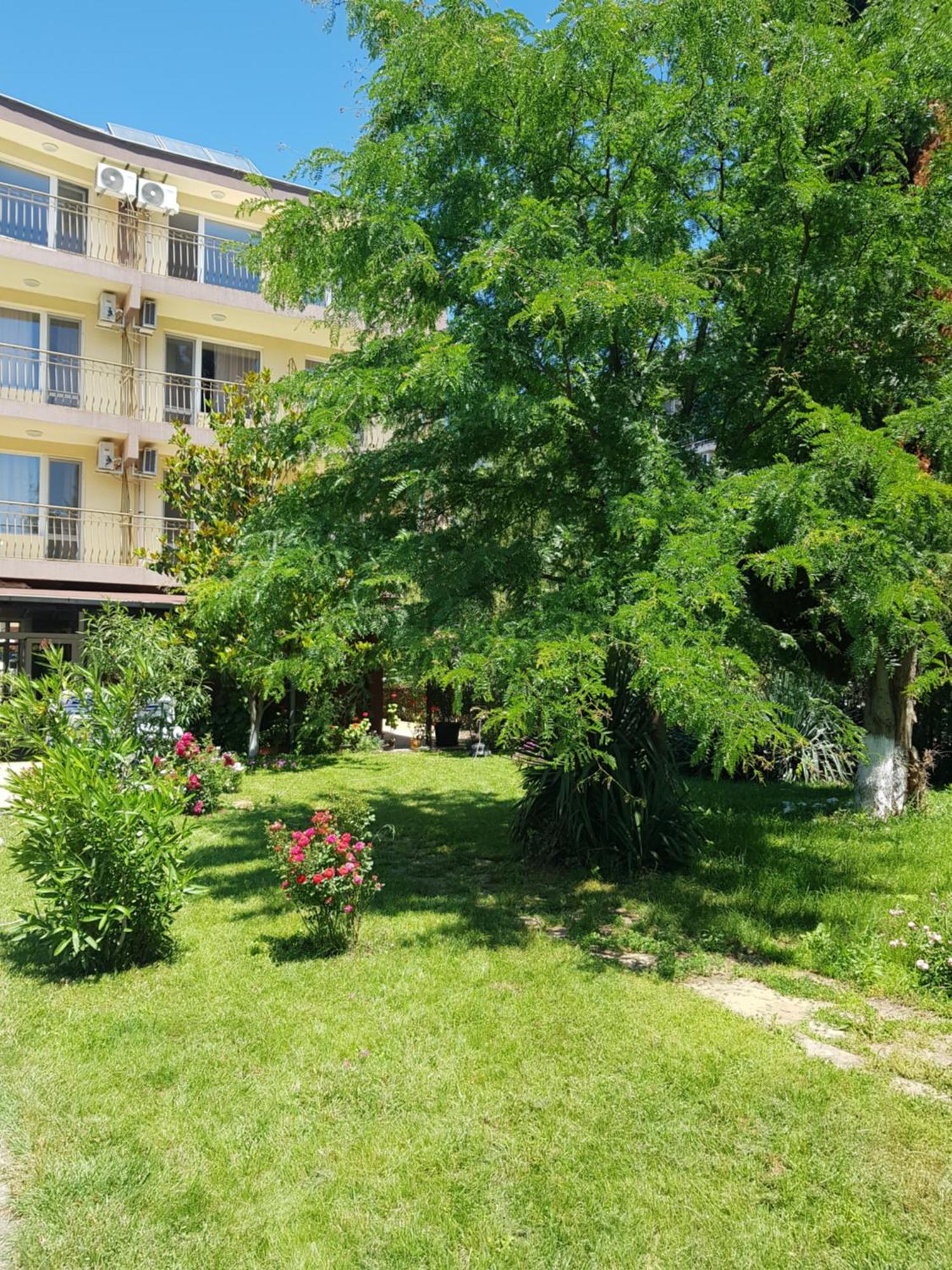 Family Hotel Magnolia Sunny Beach Exterior photo